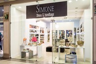 Simone - hangbags & shoes